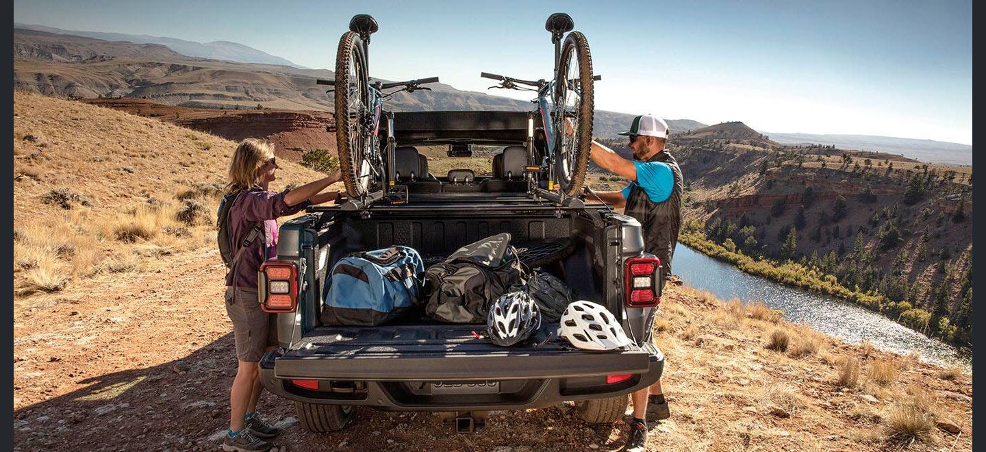 Jeep Gladiator trail rail  tie-down system with easy lift gate