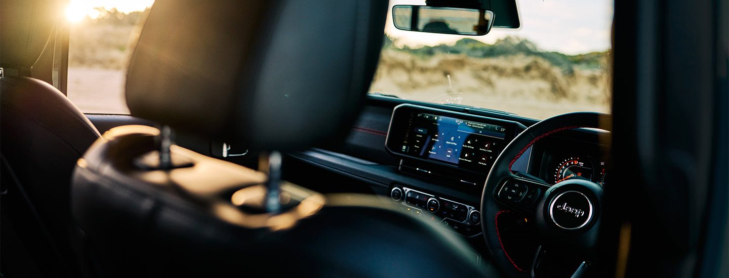 Jeep Gladiator interior - front row